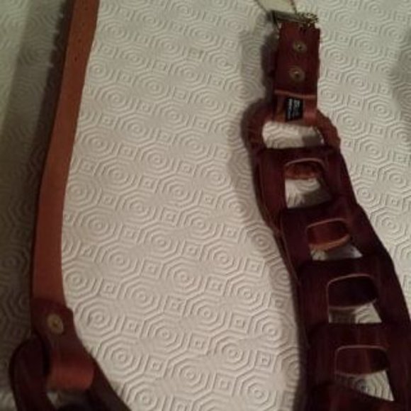 NEW! BRAVE 30" Looped Leather Belt with 70's flare! Canadian made! - Picture 2 of 5